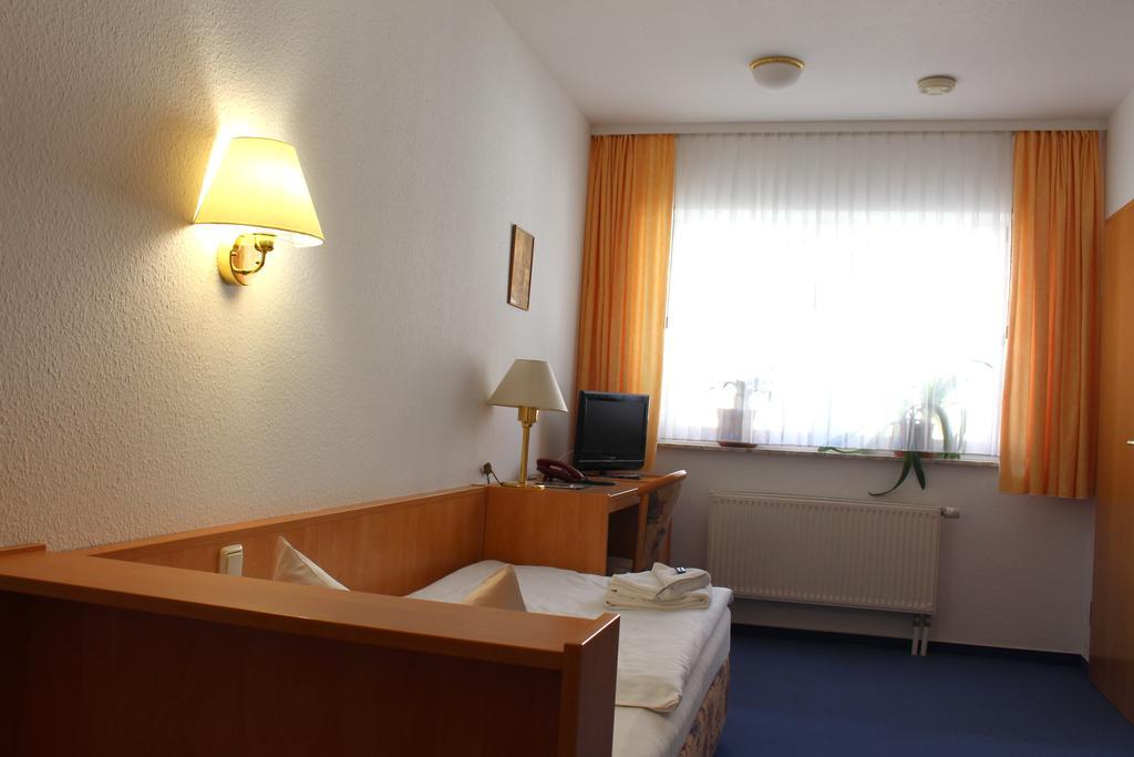Pension Lindenhof Kromsdorf Екстер'єр фото